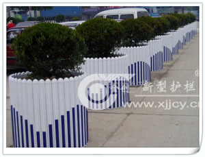 新疆草坪護欄 新疆草坪護欄網 新疆護欄 新疆護欄網