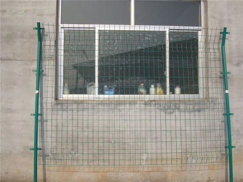 圈山邊框護欄網 公路護欄網定制