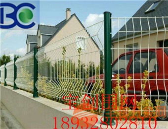 山東鐵路護(hù)欄網(wǎng)產(chǎn)品說(shuō)明 山東公路護(hù)欄網(wǎng)產(chǎn)品分類 山東市政護(hù)欄網(wǎng)