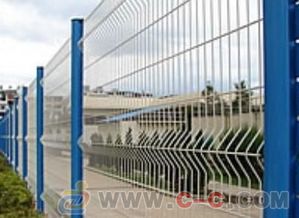 廠礦圍欄與車間倉(cāng)庫(kù)隔離柵 工業(yè)安全的第一道防線